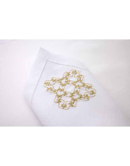 "Callisto" embroidered napkin