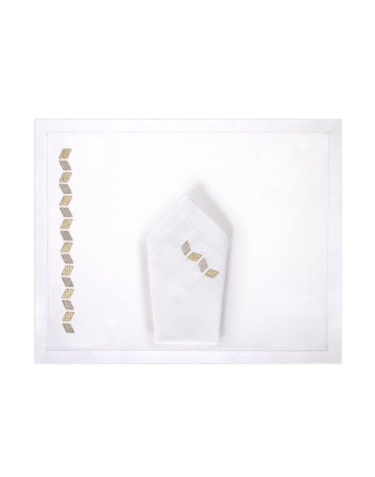 "Noa" placemat and napkin